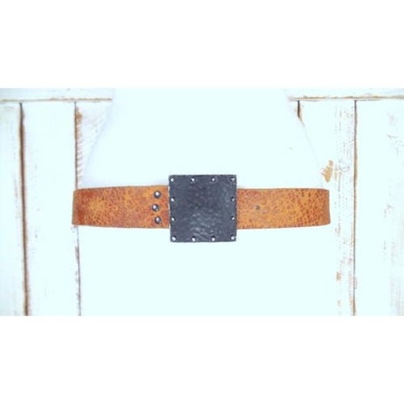 Vintage Cyd Woo wide brown distressed leather silver plate buckle belt - Picture 2 of 5